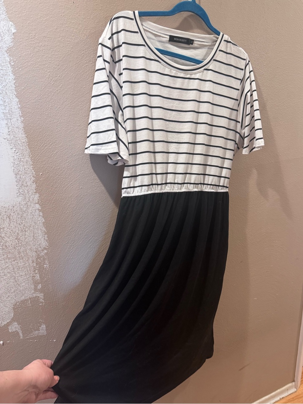 Striped Top + Black Skirt Casual Dress - White & Black w/pockets!
